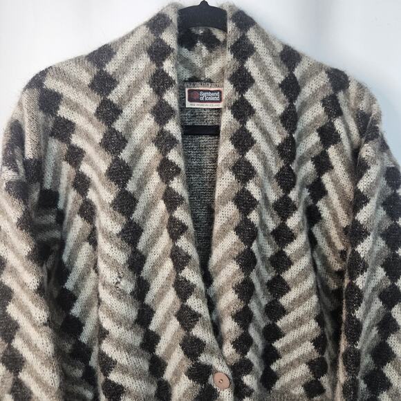 Samband of Iceland Vtg Wool Crop Cardigan Sweater Herringbone Chunky Knit XL - Picture 2 of 9